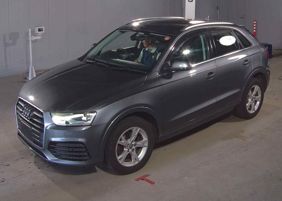 2017  Audi  Q3 
8UCULB
2.0 TFSI Quattro  180PS
AT
2,000cc  
Petrol 
54,150km
5 seater 
Grey
Leather  seats 
One Owner 
Alloys 
Tint 
Back Camera 
HD Navi 
Steering controls 
5 seater