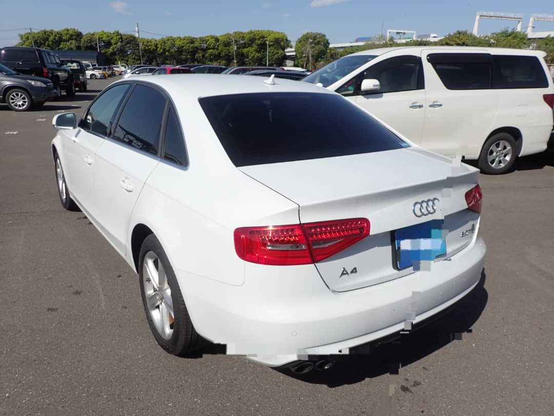2014  Audi  A4  
8KCDN
2.0 TFSI Quattro
2,000cc  
AT
Petrol 
50,638km
White
One Owner 
Cruise Control 
Back Camera 
PEARL 
Alloys 
Tint