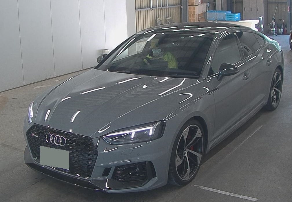 2019  Audi RS5 
Sports B 4W 
2,900cc  
8,000km 
f5DECL