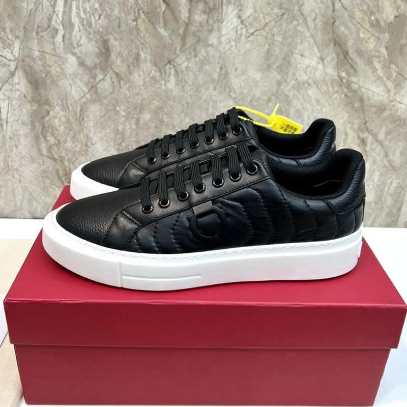 Spring Tour Promotion 2024 New Genuine Leather Luxury Accessories