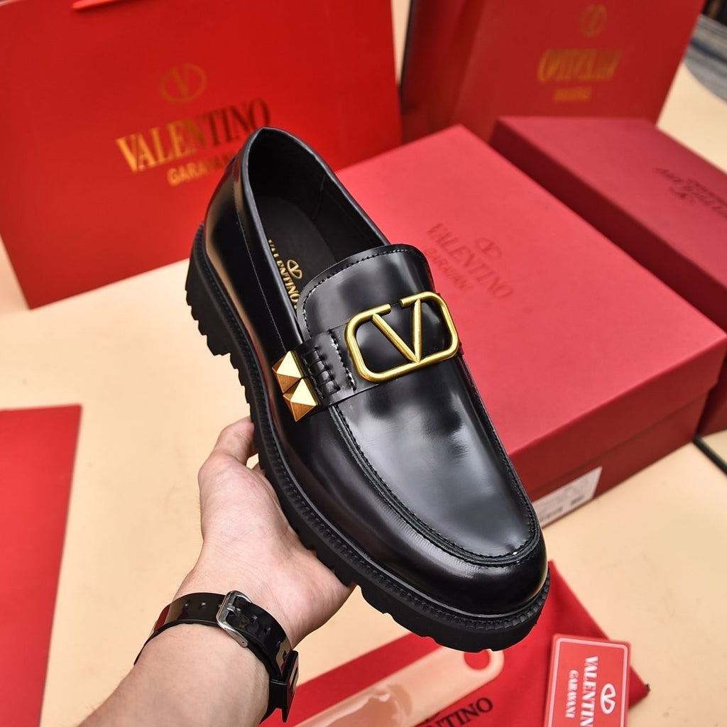 Genuine leather European style casual shoes, silver one foot