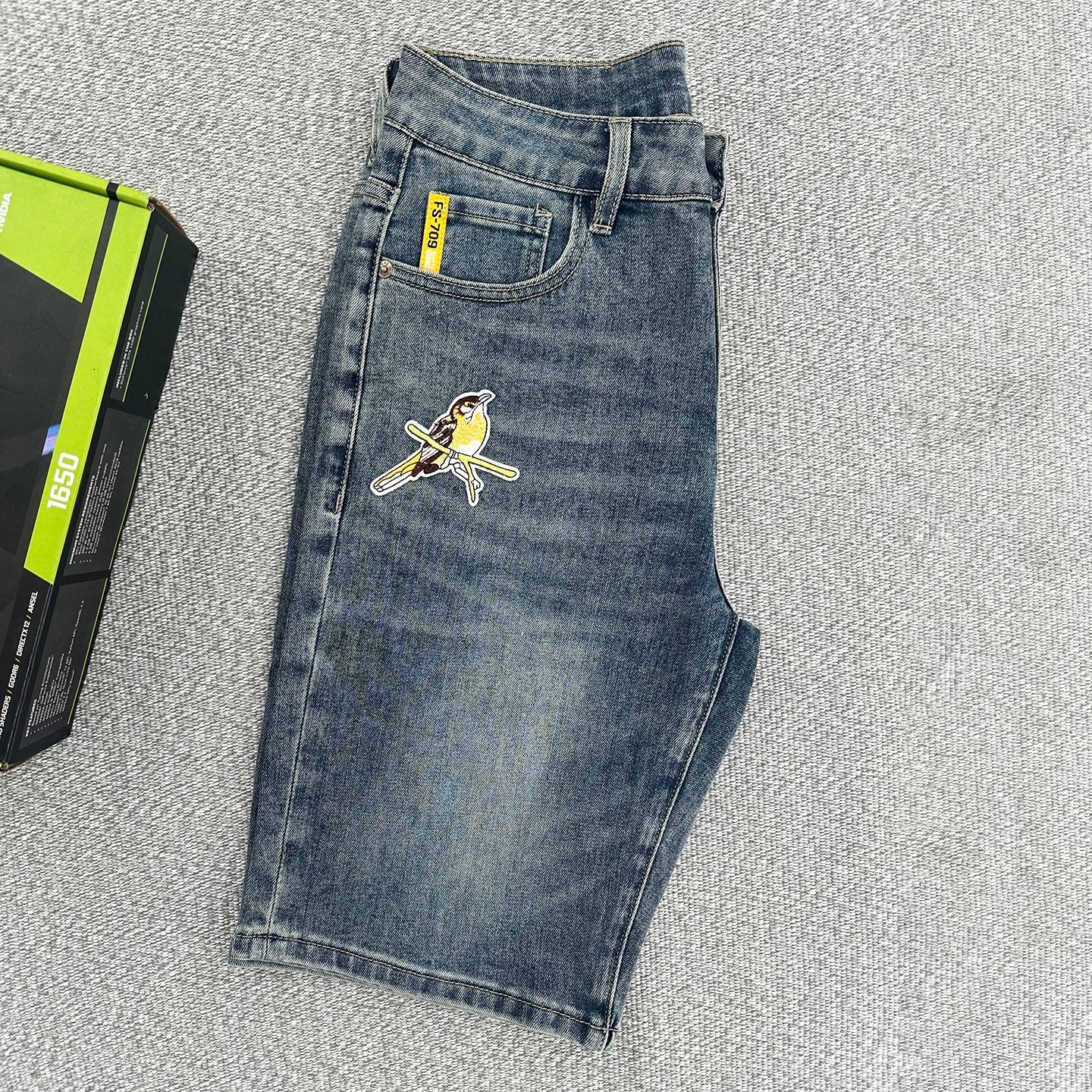 Freight for goods package  Men's Summer Thin Blue Denim Shorts Repair