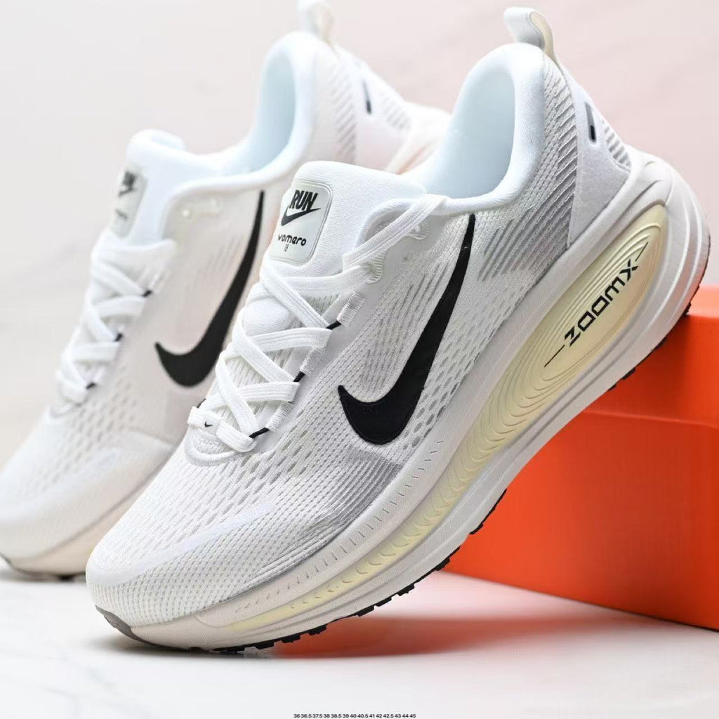 Hot-selling original Pegasus 39 black and white campus unisex ultra-light running shoes for couples