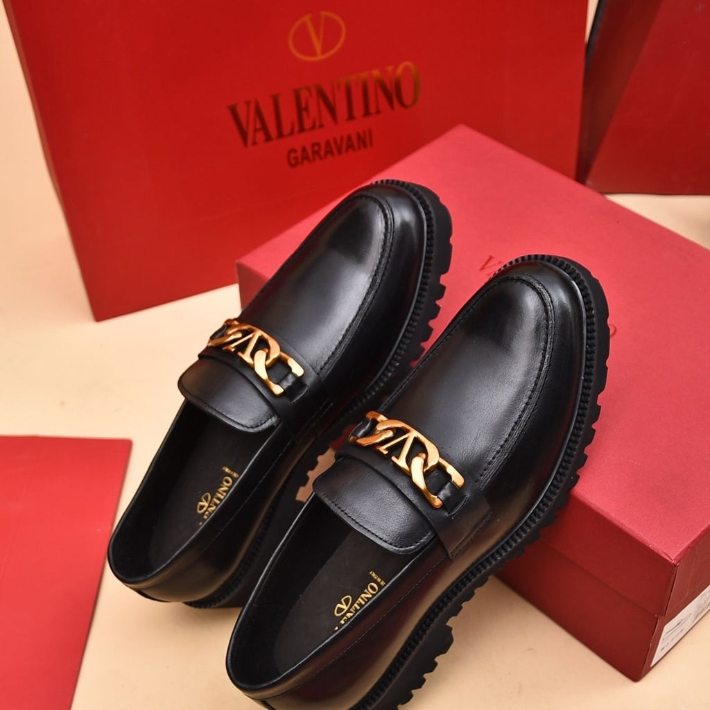 Genuine leather European style casual shoes, silver one foot