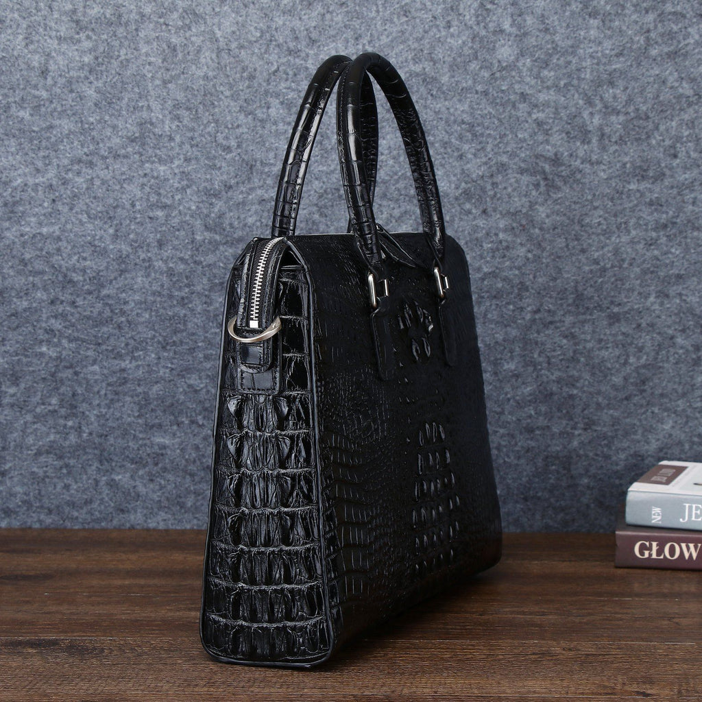 Expected delivery the day after tomorrow. Vintage Crocodile Leather Men's Bag