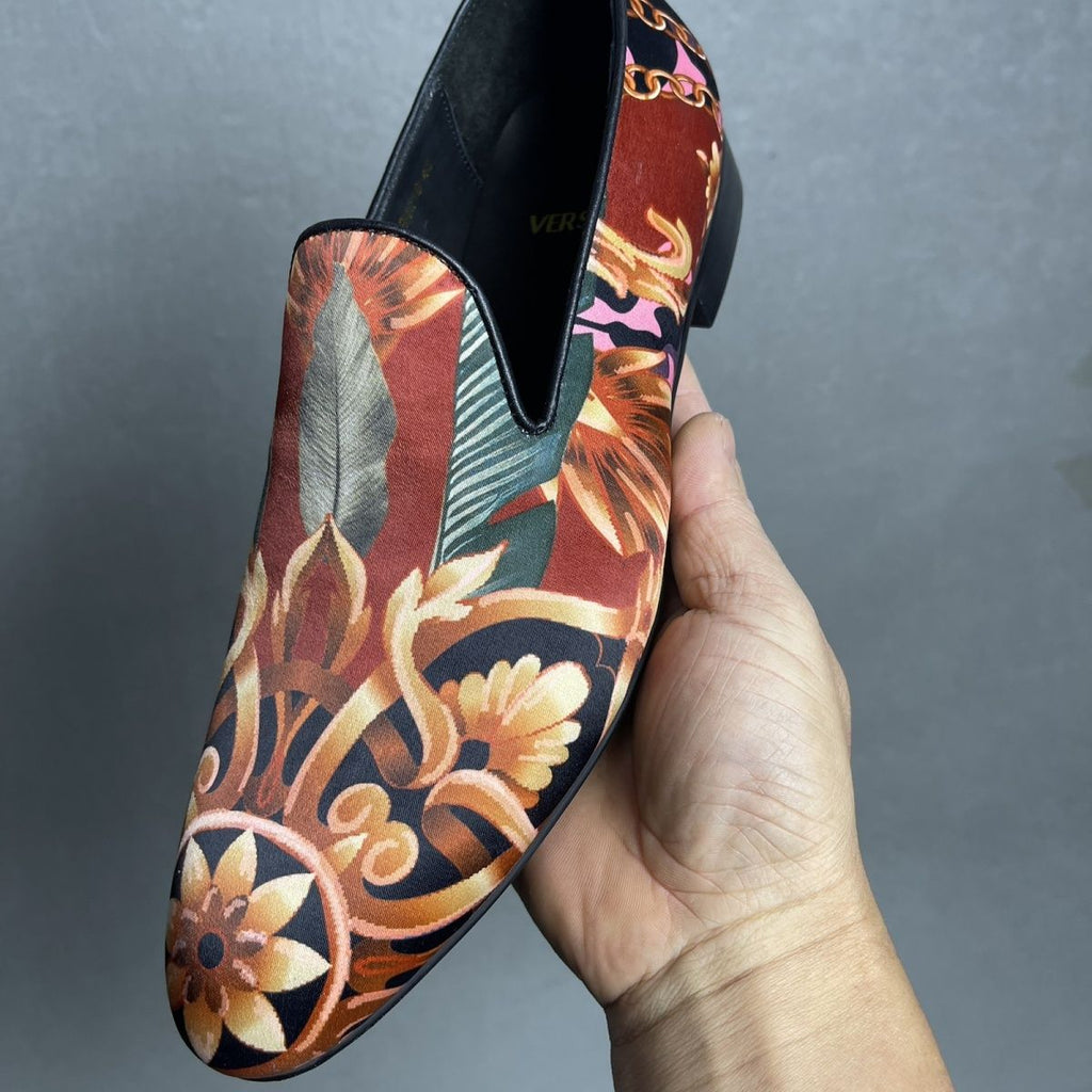 Foreign trade printed fabric loafers, slip-on shallow mouth loafers, versatile for hairstylists.
