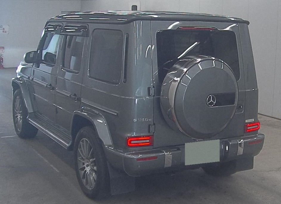 2019  Mercedes Benz  G350D 
AMG Line 
3,000cc  
AT 
Diesel 
29,000km  
Grey