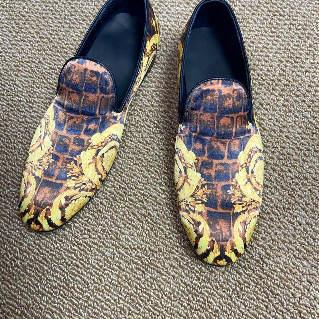 Foreign trade printed fabric loafers, slip-on shallow mouth loafers, versatile for hairstylists.