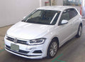 2018  Polo   
AWCHZ 
TSI High line
1,000cc 
22,202km 
White
One Owner 
Alloys 
Fog lights 
Steering controls 
HD Navi
Push Start
Pre-crach
Back Camera 
LED Head lights 
Cruise control