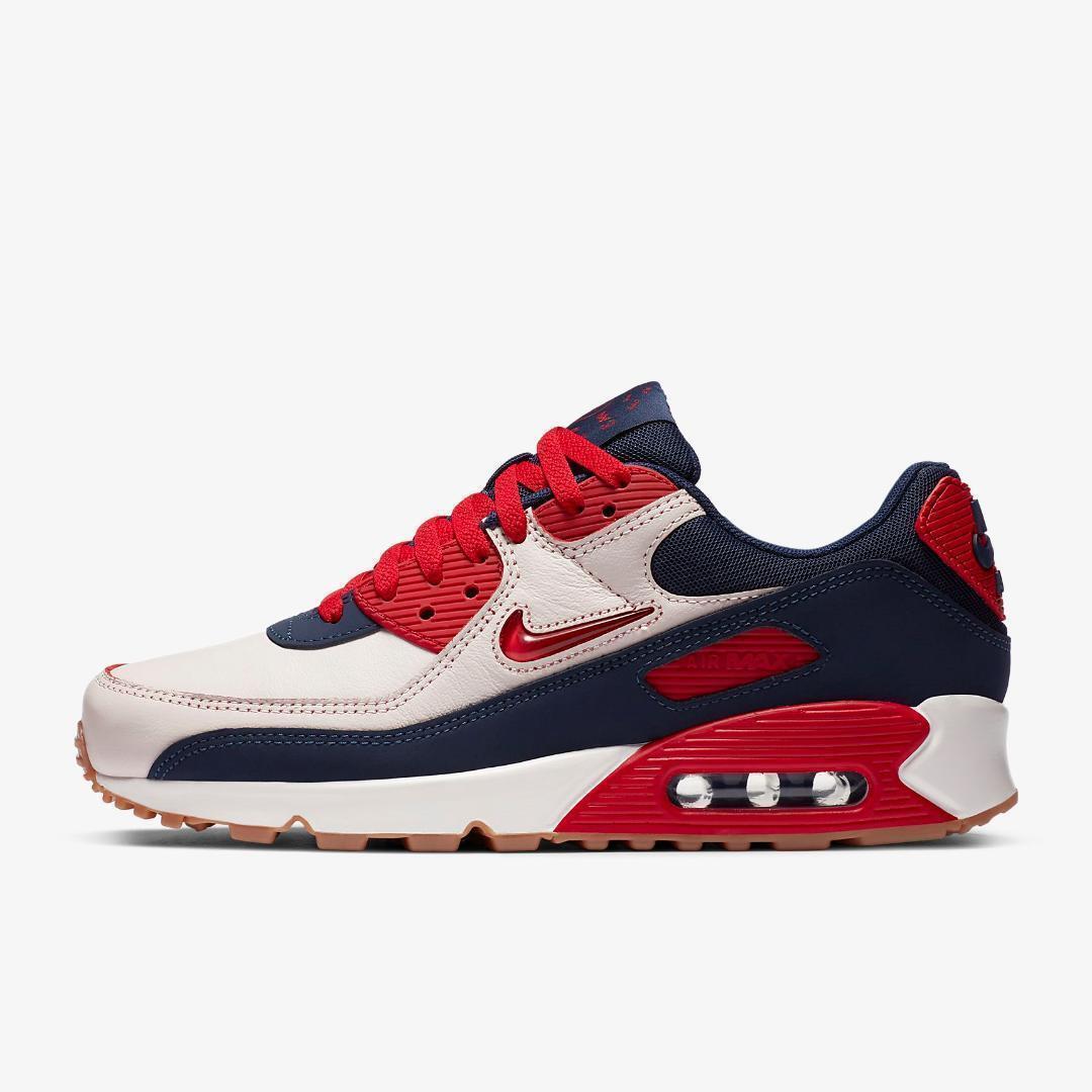 Uttra Lightweight Sports Comfort and Durability