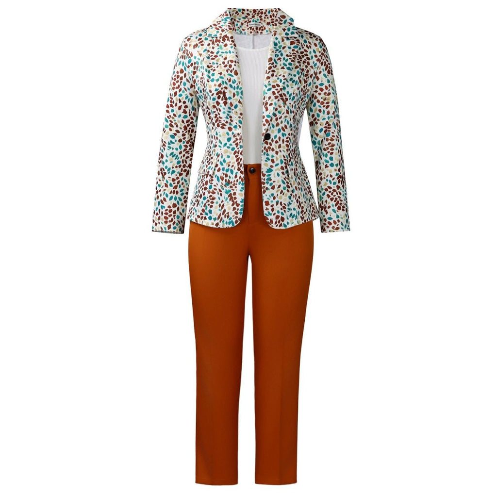 Slim-fit suit jacket and slimming suit pants