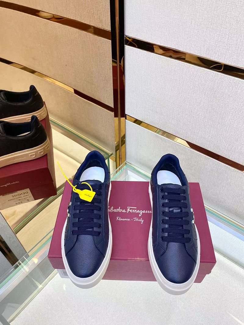 European-style casual low-top men's sneakers