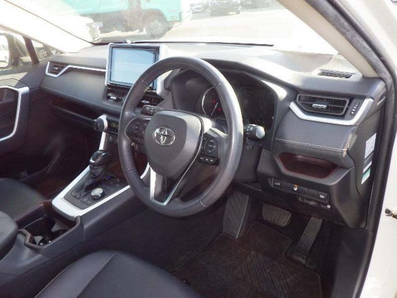 *✅ READY TO SHIP STOCK UNIT*

*REC NO: 316172*

*2019 TOYOTA RAV4*
YEAR: 2019
COLOR: PEARL
CHASSIS: MXAA54-50XXXXX
*GRADE: G Z-PACKAGE*
FUEL: PETROL
SEATS: 5 | DOORS: 5
TRANSMISSION: AT
ENGINE SIZE: 2,000 CC
MILEAGE: 81,000 KM