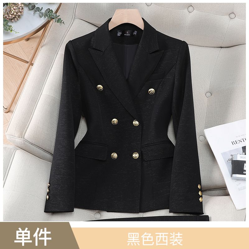 Visit store for a casual and stylish pink women's spring suit.