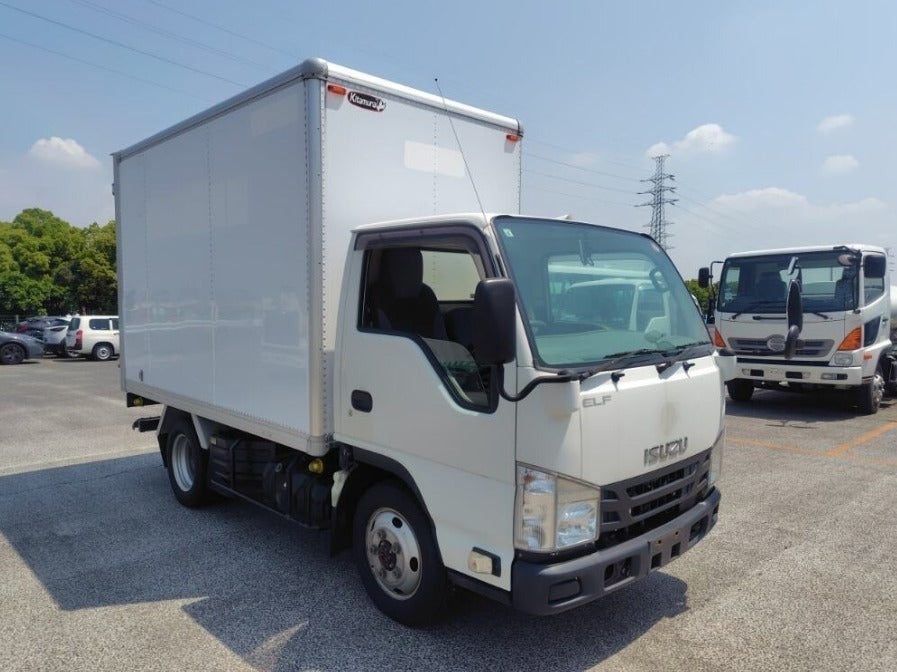 2018  Isuzu Elf  
NHS85AN 
4WD Panel-van 
MT 
3,000cc 
Diesel 
131,000km 
1.5tn 
White 
Back Camera