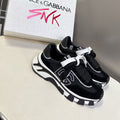New versatile spring and summer breathable mesh sneakers