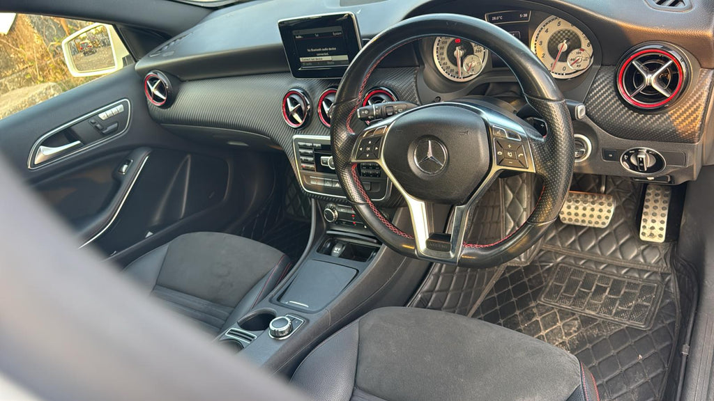 Mercedes Benz A250  2015 AMG