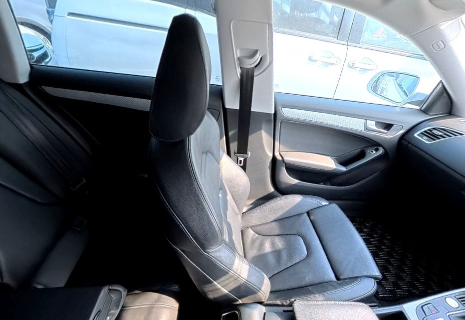 2014   Audi  A5
8TCDNL
4WD  2.0 TFSI Quattro 
AT
2,000cc 
84,720km 
White
4 seater
Leather seats
One Owner 
Alloys 
Fog lights 
Tint 
Steering  control
Back Camera 
Heated seats 
Smart key
B2943	C&F	1			2014	AUDI	A5 SPORTBACK	WAUZZZ8T1EA025469	WHITE