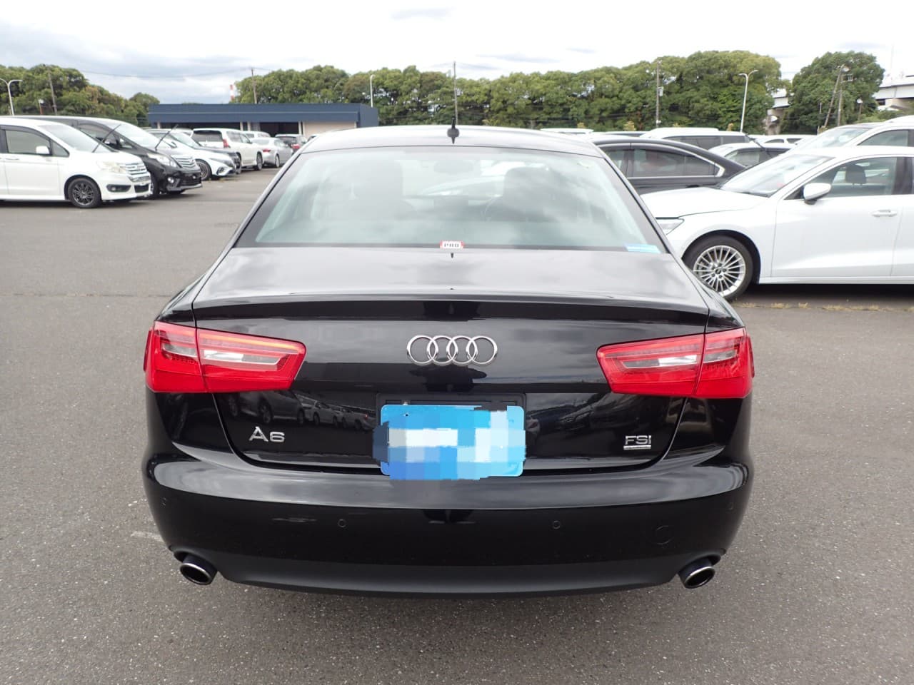 2015  Audi  A6 
4GCHVS
2.8 FSI Quattro 
AT
2,800cc 
Petrol 
Black 
38,044km 
One Owner 
BOSE Sound system
Leather seats 
Seater heater 
Power seat 
Adaptive cruise control 
Back Camera 
Alloys
Spare Key

B3001	2015	AUDI	A6	WAUZZZ4G4EN209371	BLACK