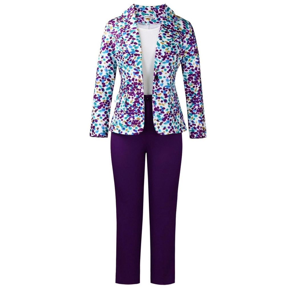 Slim-fit suit jacket and slimming suit pants