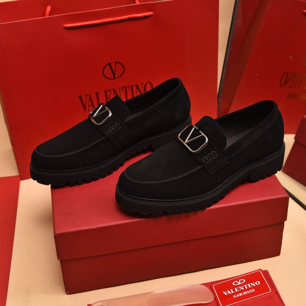 Genuine leather European style casual shoes, silver one foot