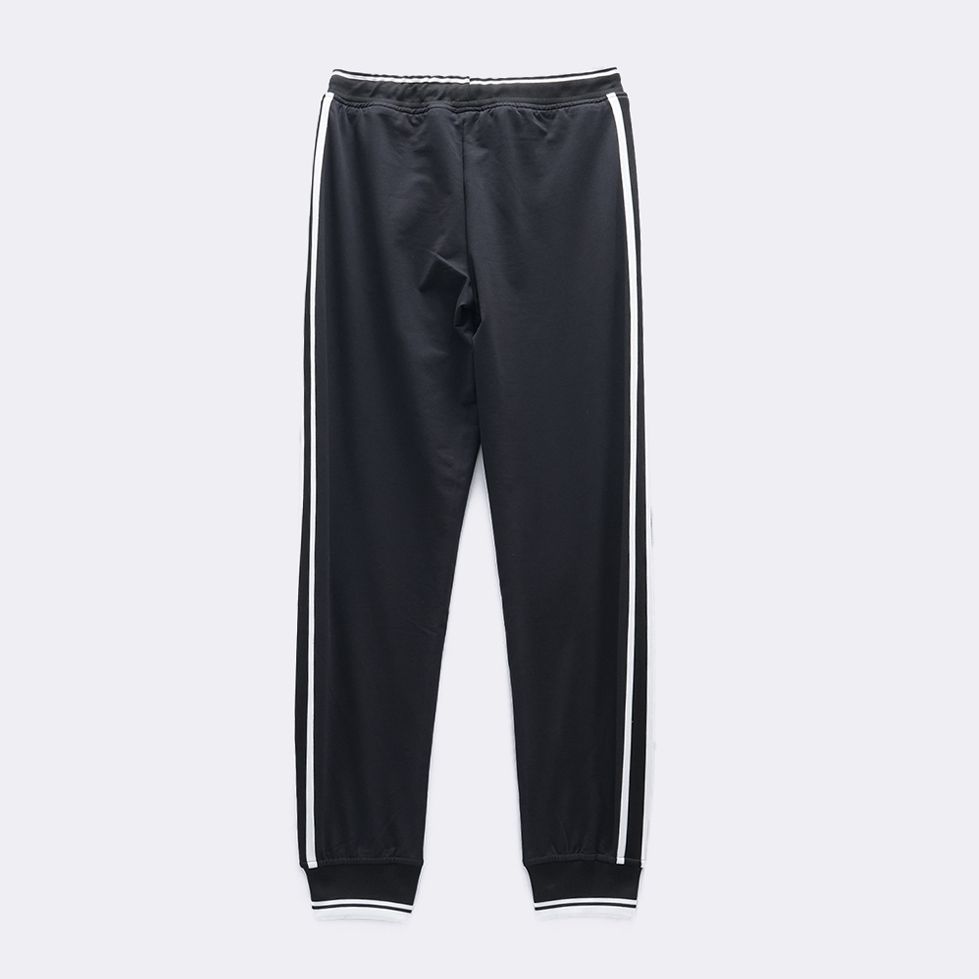 Women's sports suit with cartoon cat patch