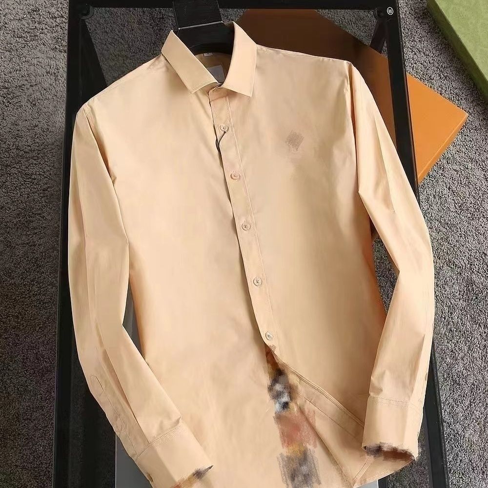 Place an order with Dada now. Fan's high-end wrinkle-resistant shirts