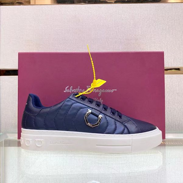 European-style casual low-top men's sneakers