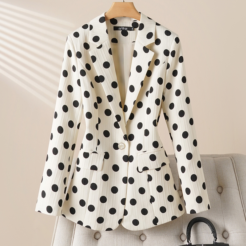 Spring and Autumn New Model Village Full Suit Jacket