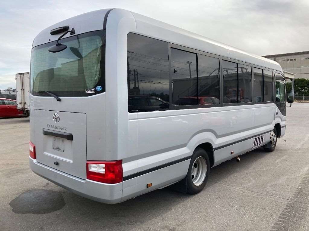 *TOYOTA COASTER 2017*
YEAR: 2017
COLOR: SILVER
CHASSIS: SDG-XZB70
*GRADE: BUS*
FUEL: DIESEL
SEATS: 28 | DOORS: 3
TRANSMISSION: AT
ENGINE SIZE: 4000 CC
MILEAGE: 183000 KM