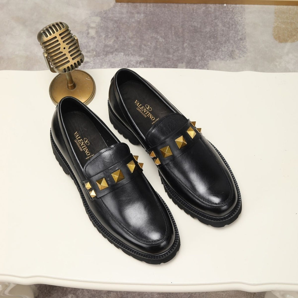 Genuine leather European style casual shoes, silver one foot