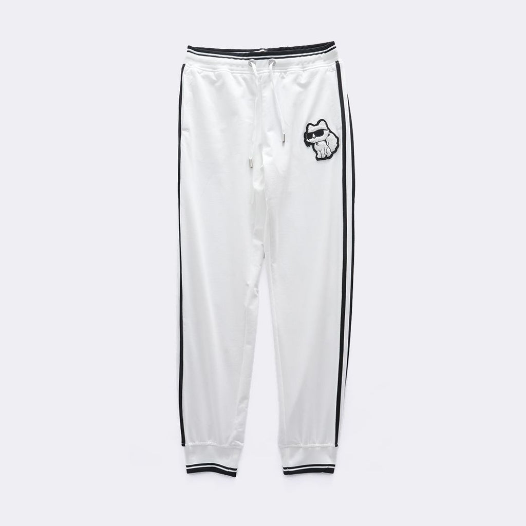 Women's sports suit with cartoon cat patch