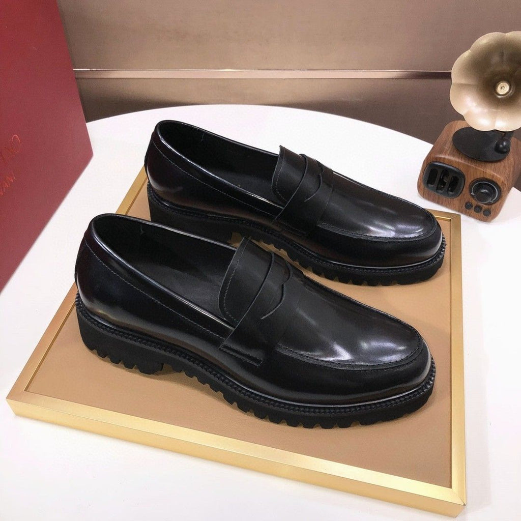 Genuine leather European style casual shoes, silver one foot