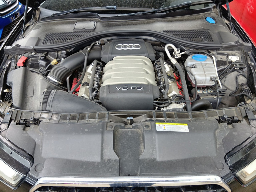 2014  Audi  A6 
4GCHVS
2.8 FSI Quattro 
AT
2,800cc 
Petrol 
Black 
67,947km 
One Owner 
BOSE Sound system
Leather seats 
Seater heater 
Power seat 
Adaptive cruise control 
Back Camera 
Alloys