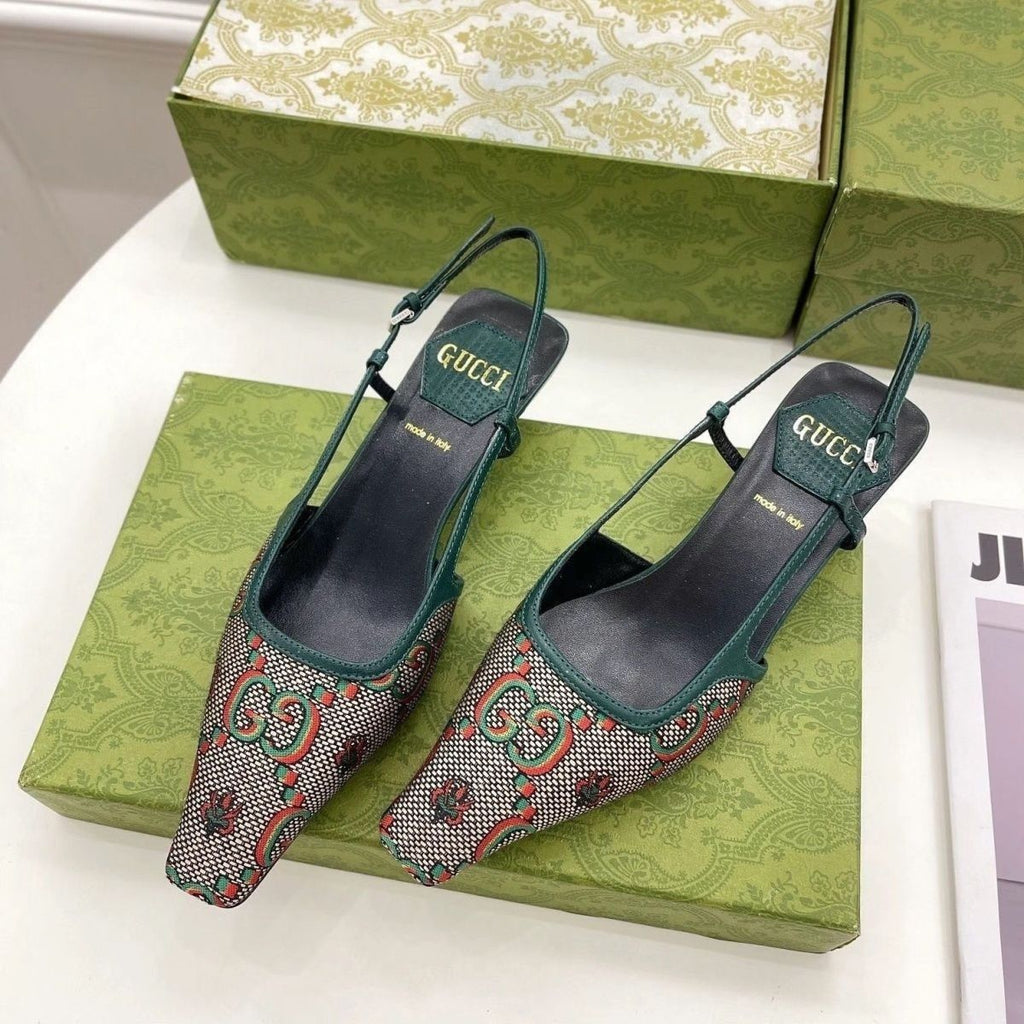 Enjoyed a unique and no-threshold platform coupon. Embroidered Flat Heel Pumps with Covered Toes