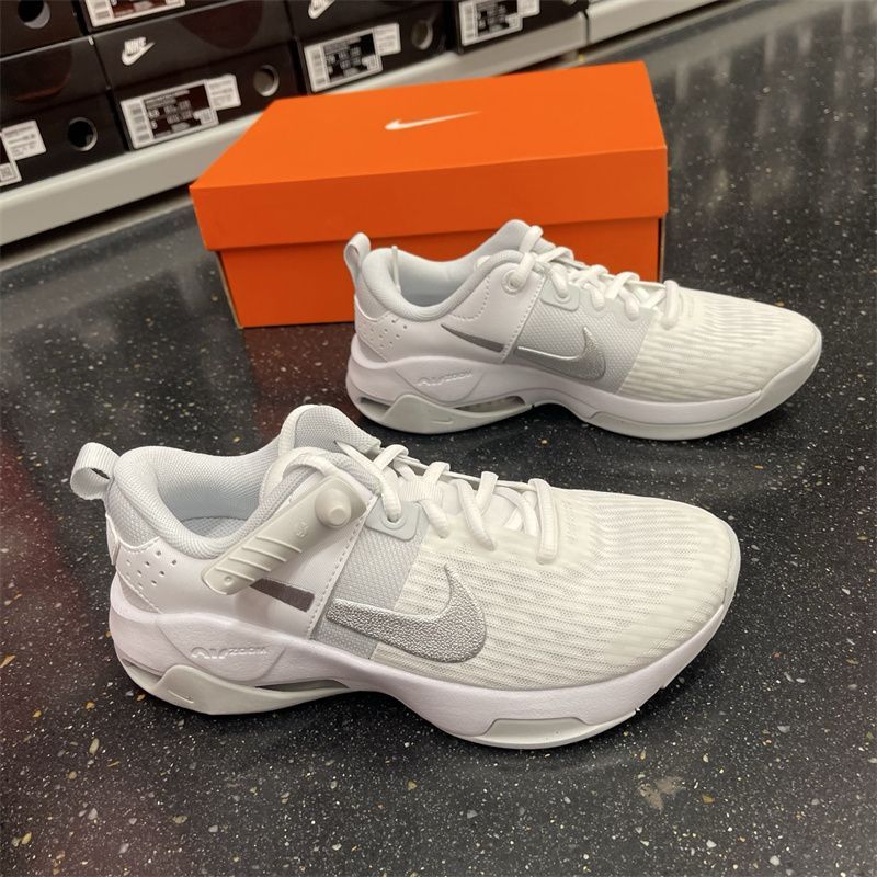 Uttra Lightweight Sports Comfort and Durability