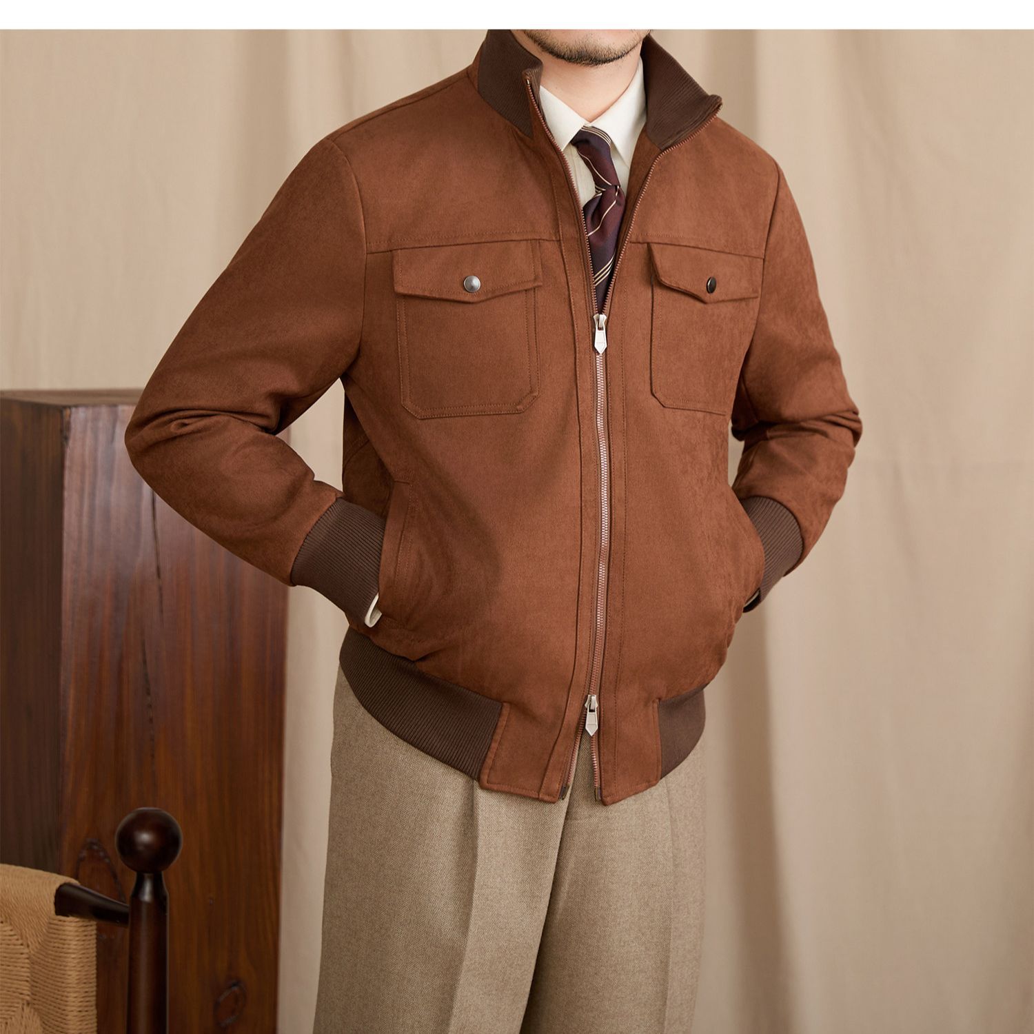Mr. Lu San's short stand-up collar fashion commuting faux suede jacket for stylish men