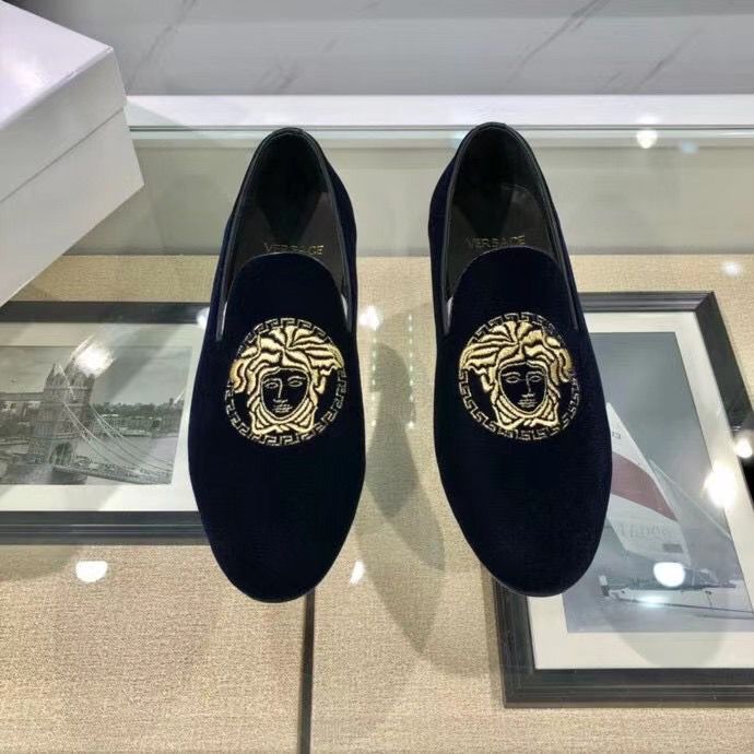 Foreign trade printed fabric loafers, slip-on shallow mouth loafers, versatile for hairstylists.