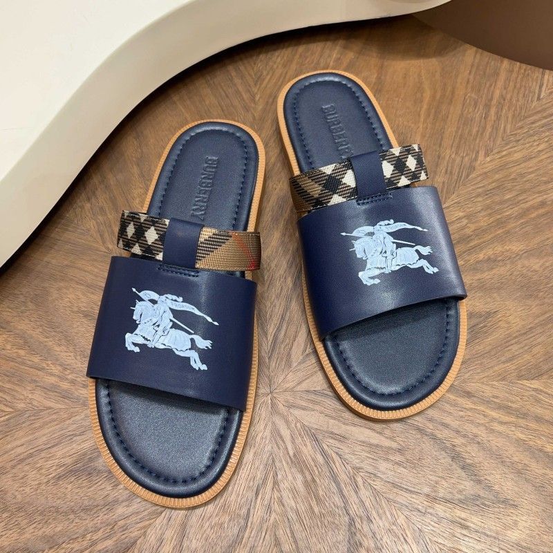 Evening is expected to reach the big venue. European summer new arrivals leather slippers
