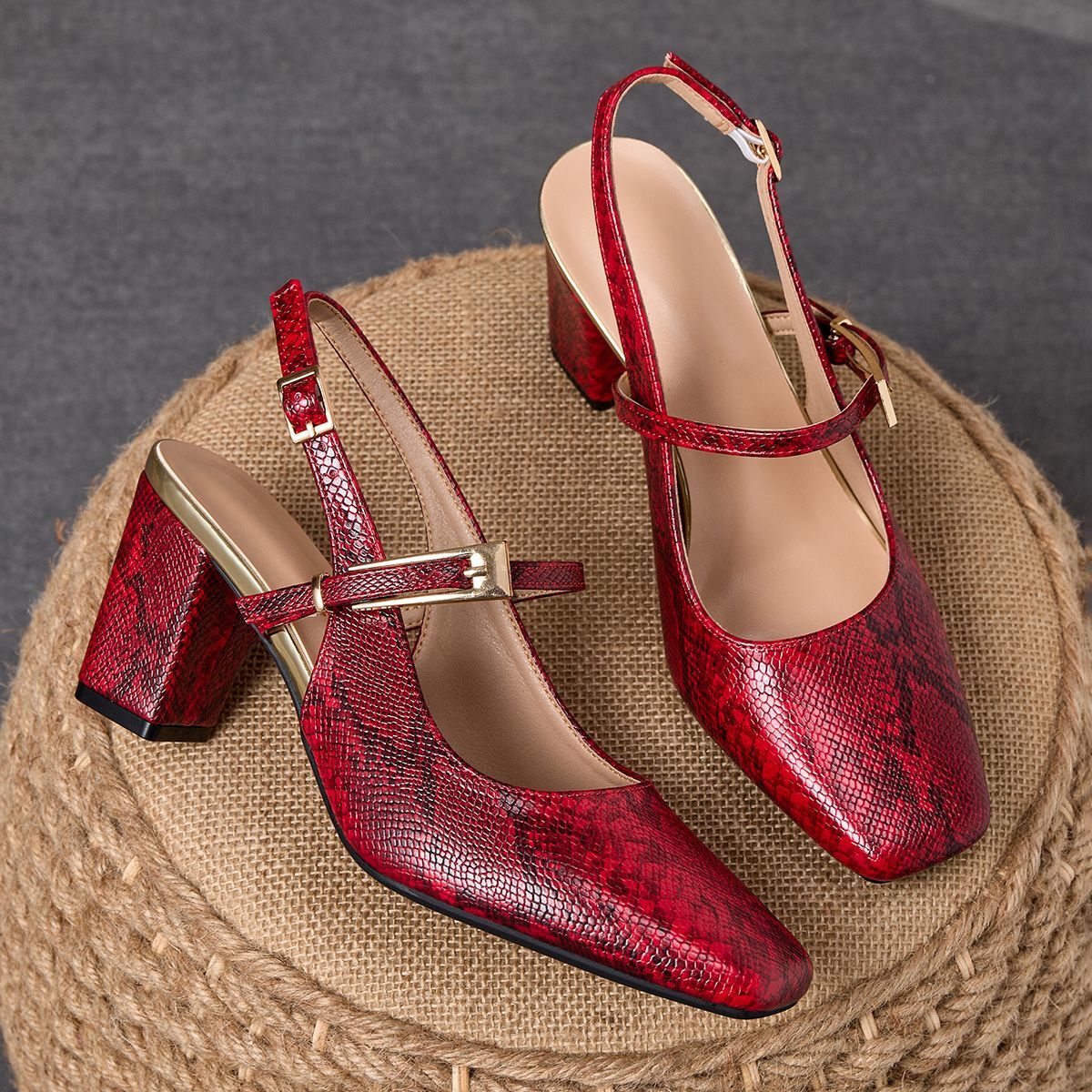 Try before you buy! Supports starting from 0 yuan. 2026 New Silver Chunky Heel Slingbacks