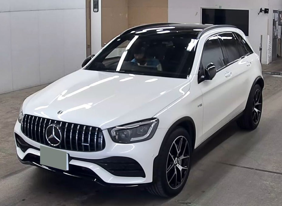 2019  Mercedes Benz  GLC43
W253
GLC43 4 Matic 
AT
3,000cc 
Petrol 
54,000km  
White 
Sunroof 
Leather seats 
5 seater 
Alloys 
HD Navi 
Back Camera 
One Owner  
Radar Safety 
Smart Key