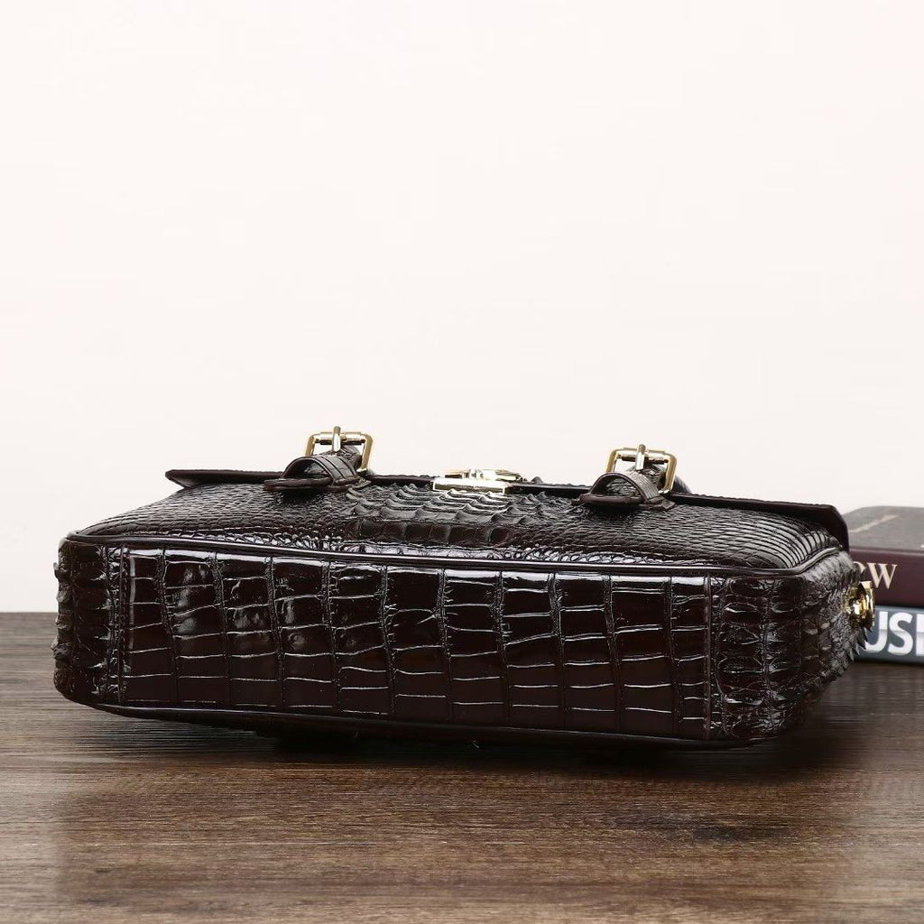 Expected delivery the day after tomorrow. Vintage Crocodile Leather Men's Bag