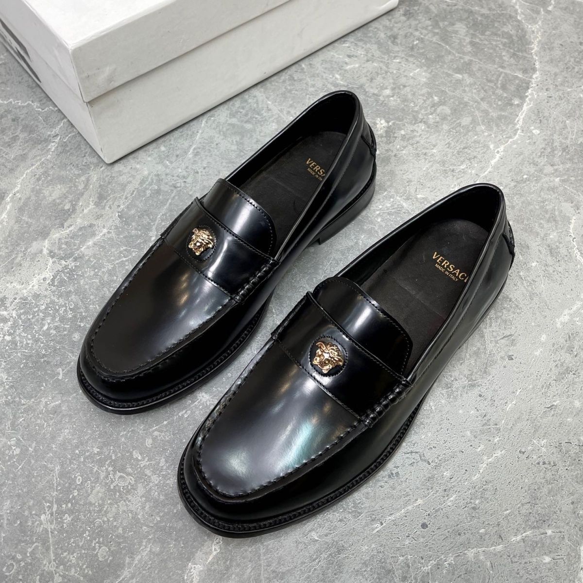 Genuine leather European style casual shoes, silver one foot