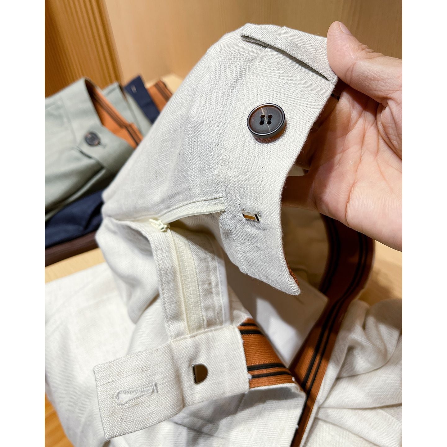 German style with draping effect! Old money style Tencel.