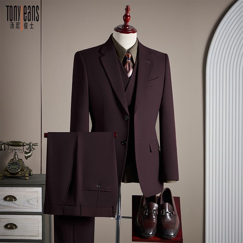 Pierre Cardin Autumn/Winter Collection by Baiyi Brand