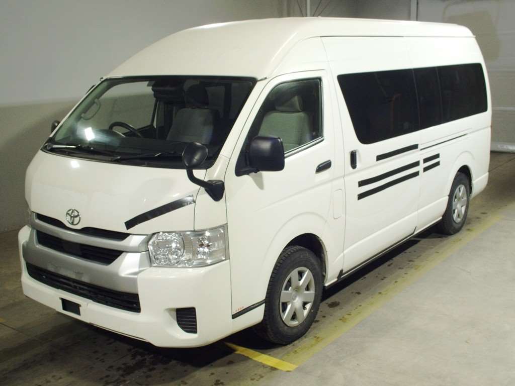 *TOYOTA HIACE 2021*
YEAR: 2021
COLOR: WHITE
CHASSIS: 3BF-TRH228B
*GRADE: Super - Long GL 4WD*
FUEL: DIESEL
SEATS: 14 SEATS| DOORS: 5
TRANSMISSION: AT
ENGINE SIZE: 2700 CC
MILEAGE: 215000 

*OPTIONS:*
POWER WINDOW, POWER STEE