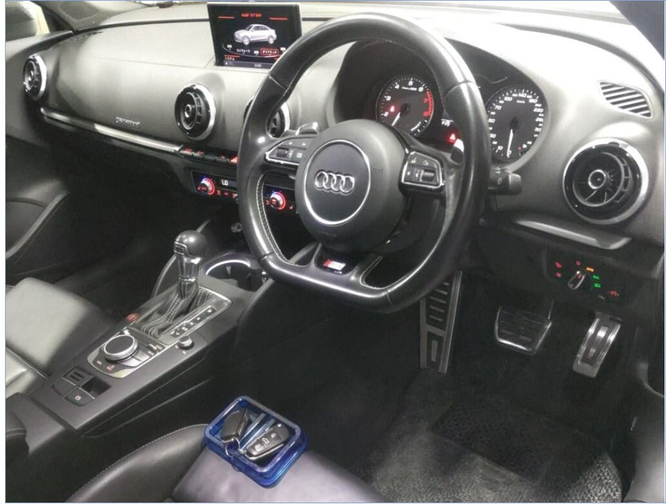 2015 Audi  S3 
8VCJXL
4WD Base grade
AT
2,000cc  
52,730km 
Brown
Leather seates
One Owner 
Audi Presence
Parking assist
Advaptive cruise control
Rays 18inch Alloys
LED  head lights 
Seat Heater