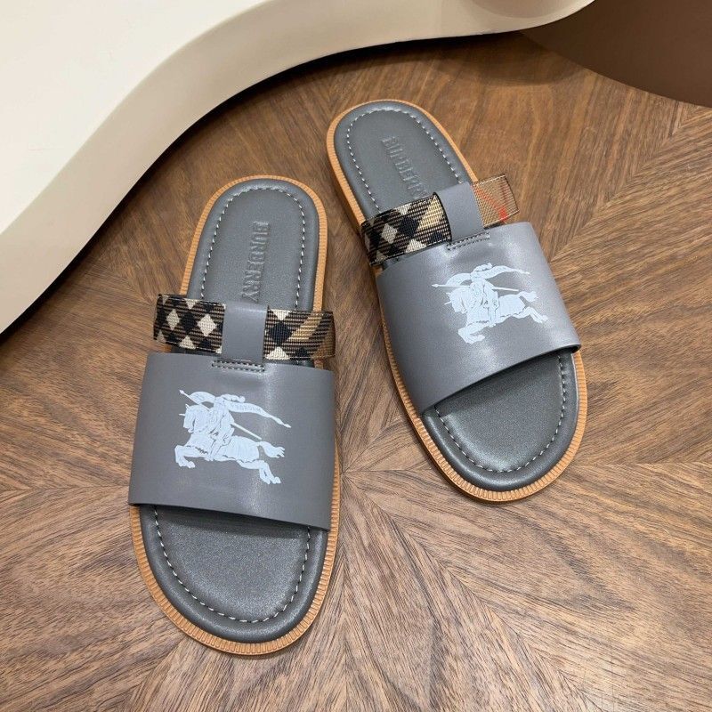Evening is expected to reach the big venue. European summer new arrivals leather slippers